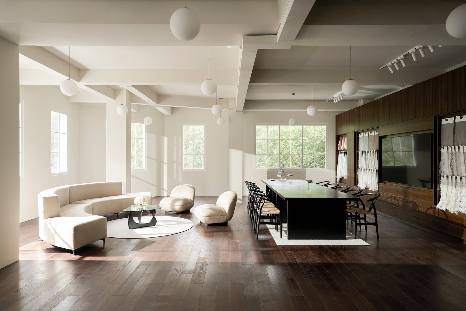 Main meeting room and lounge